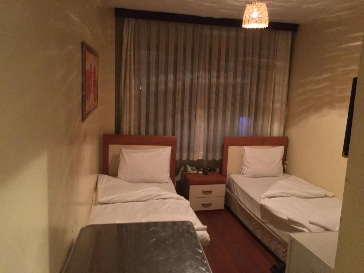 Hotel Surucu อิสตันบูล ภายนอก รูปภาพ