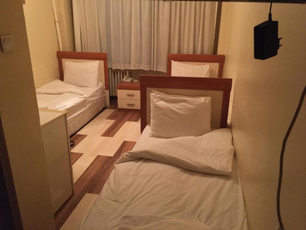 Hotel Surucu อิสตันบูล ภายนอก รูปภาพ