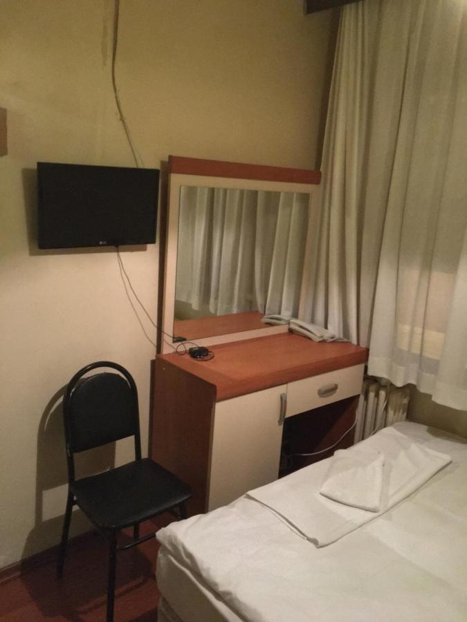 Hotel Surucu อิสตันบูล ภายนอก รูปภาพ
